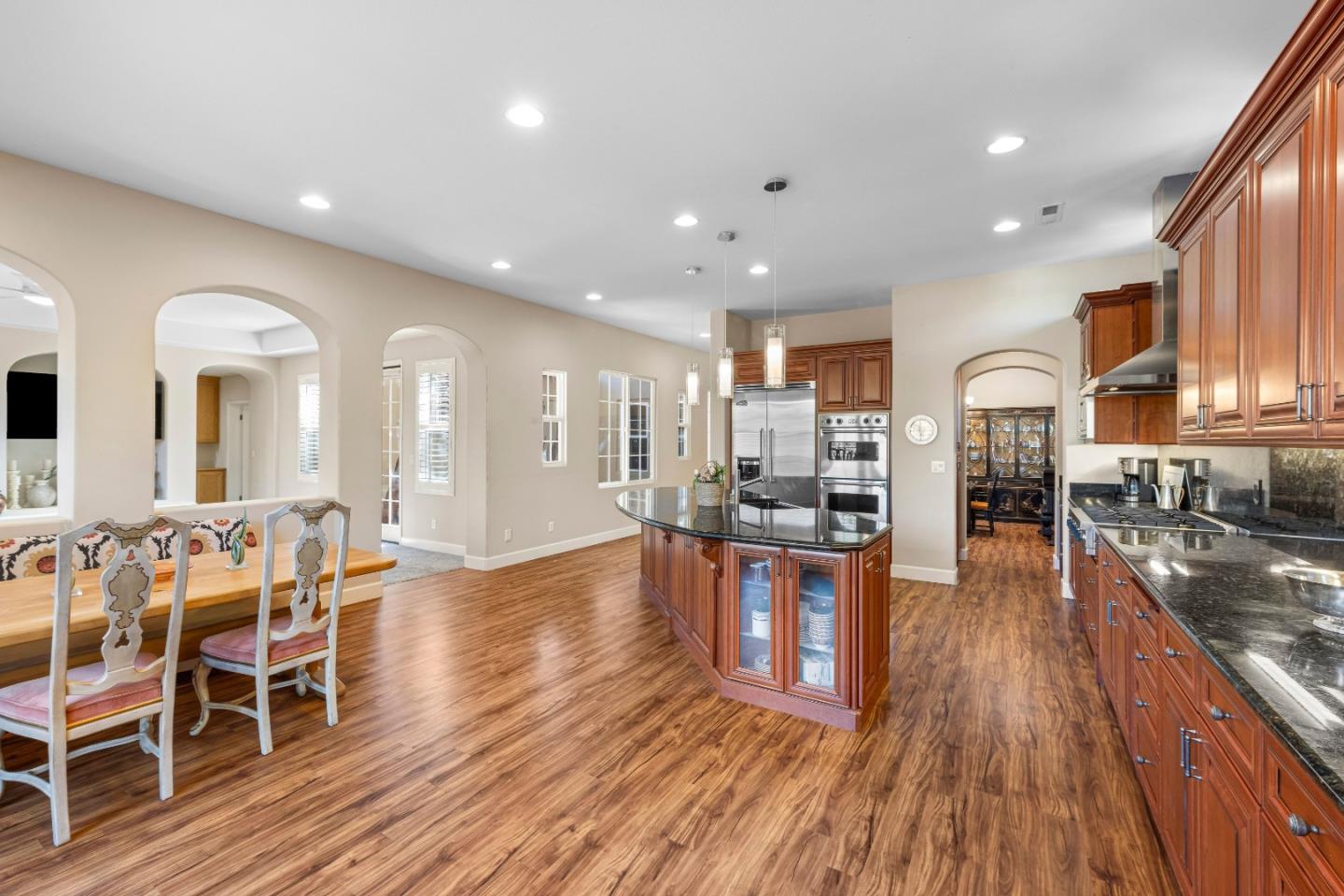 Property photo 32