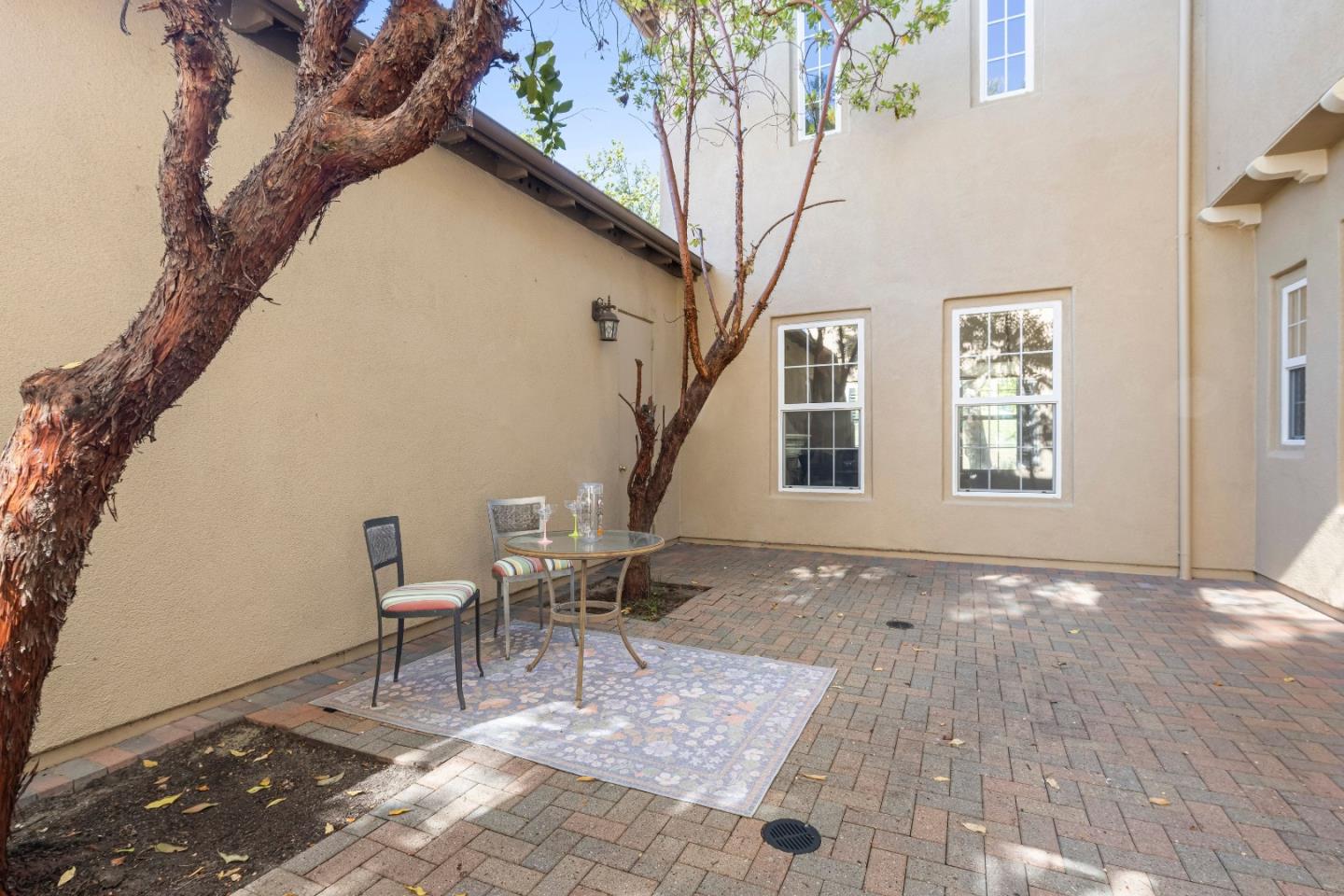 Property photo 38