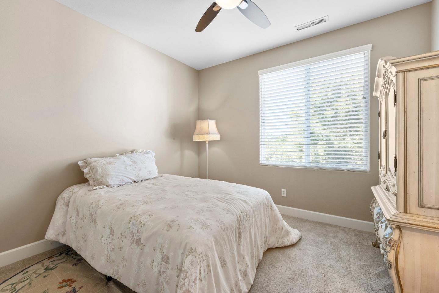 Property photo 50