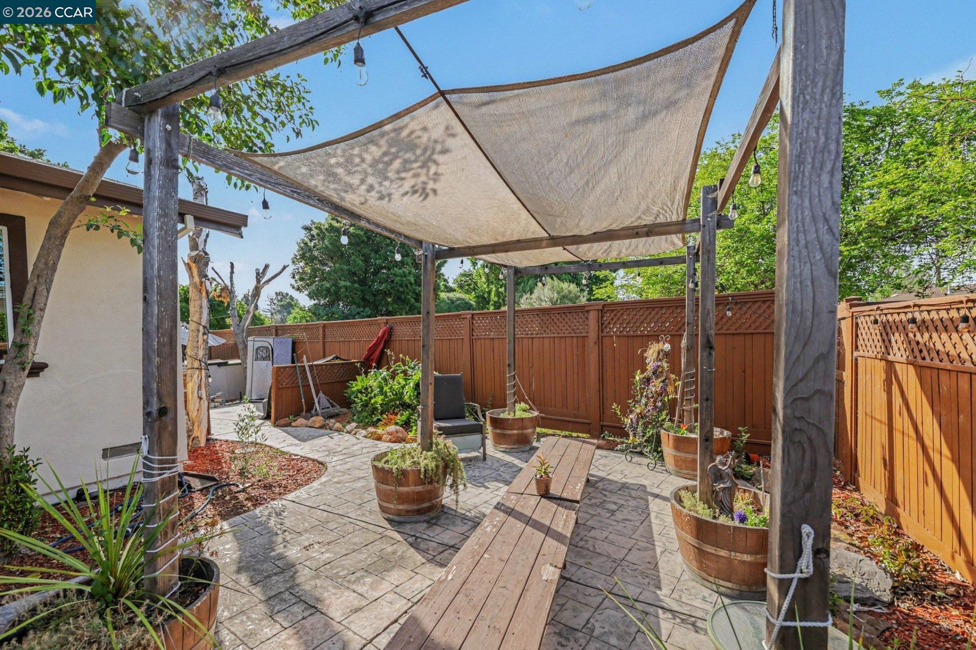 Property photo 28