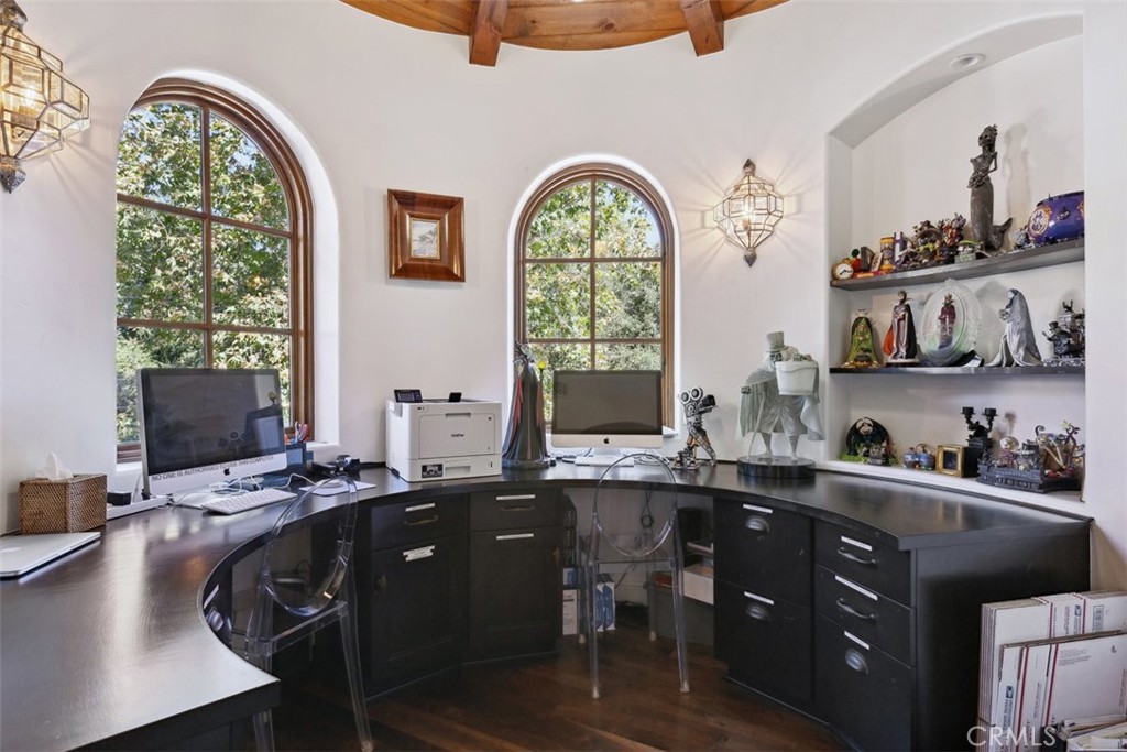 Property photo 34