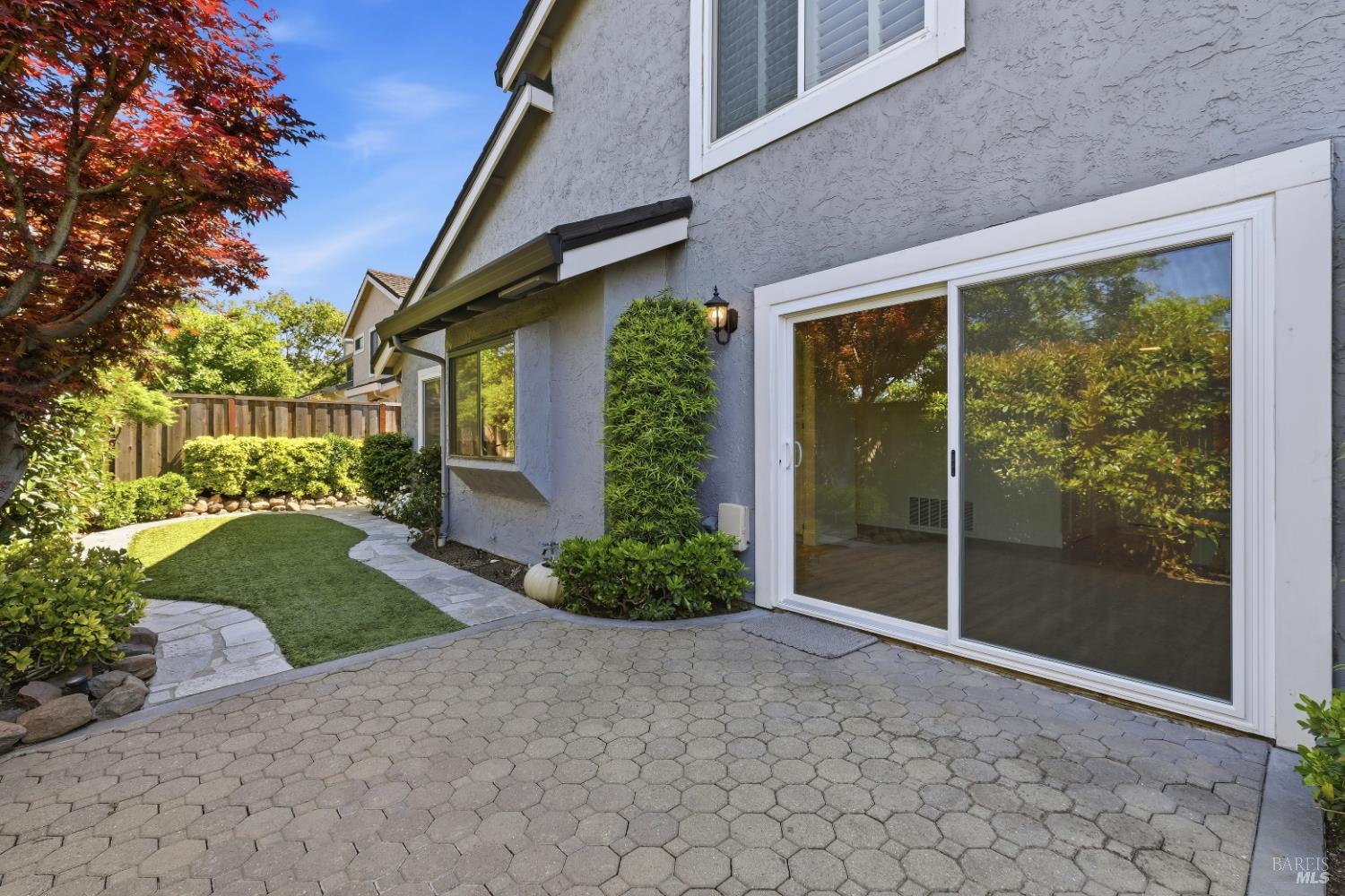 Property photo 33