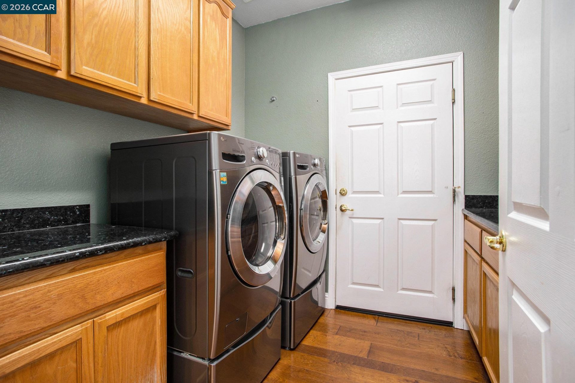 Property photo 28