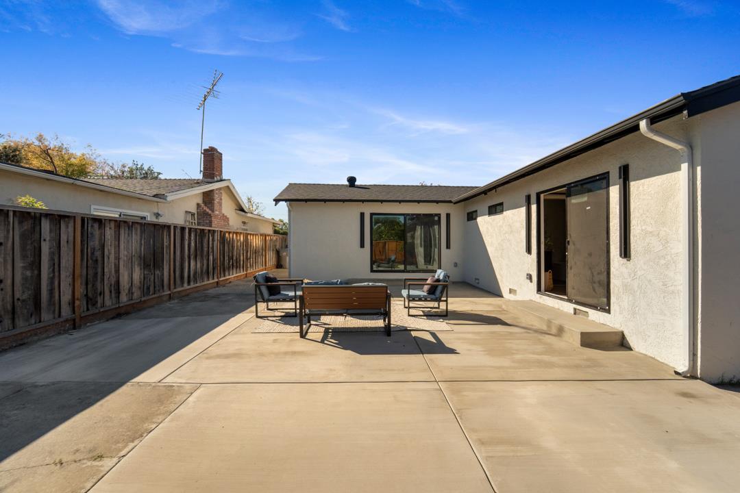 Property photo 37