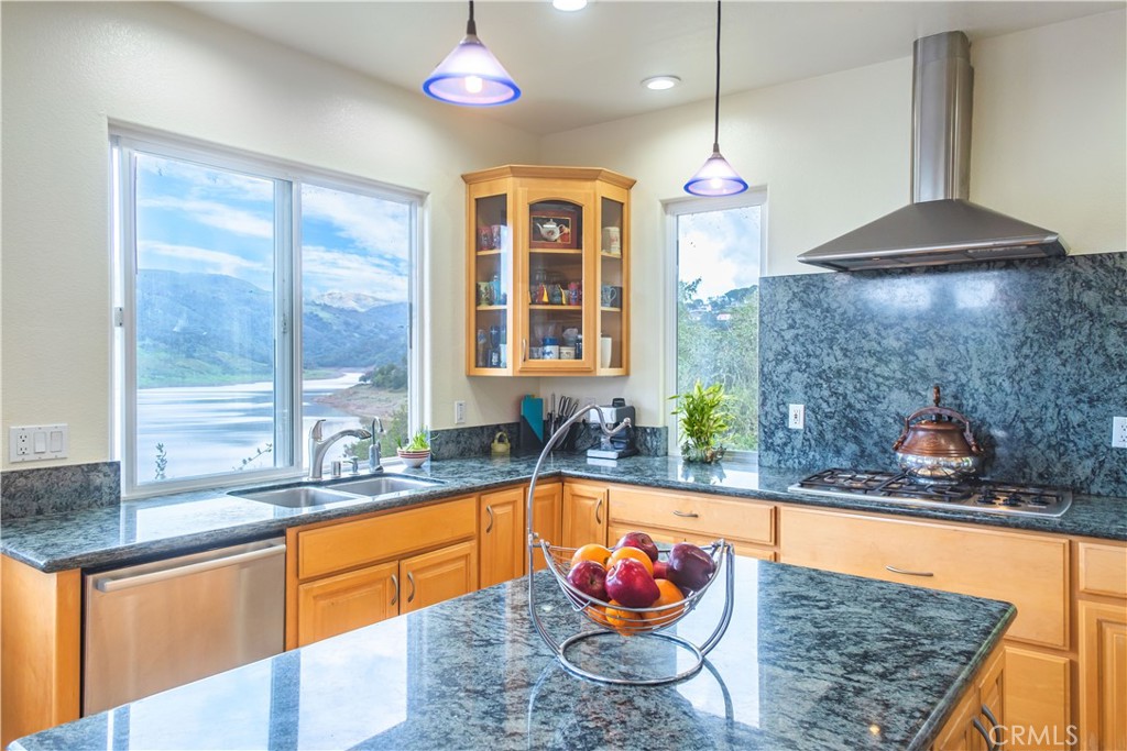 Property photo 31