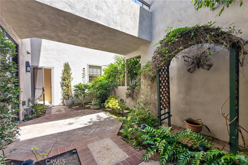 Property photo 44
