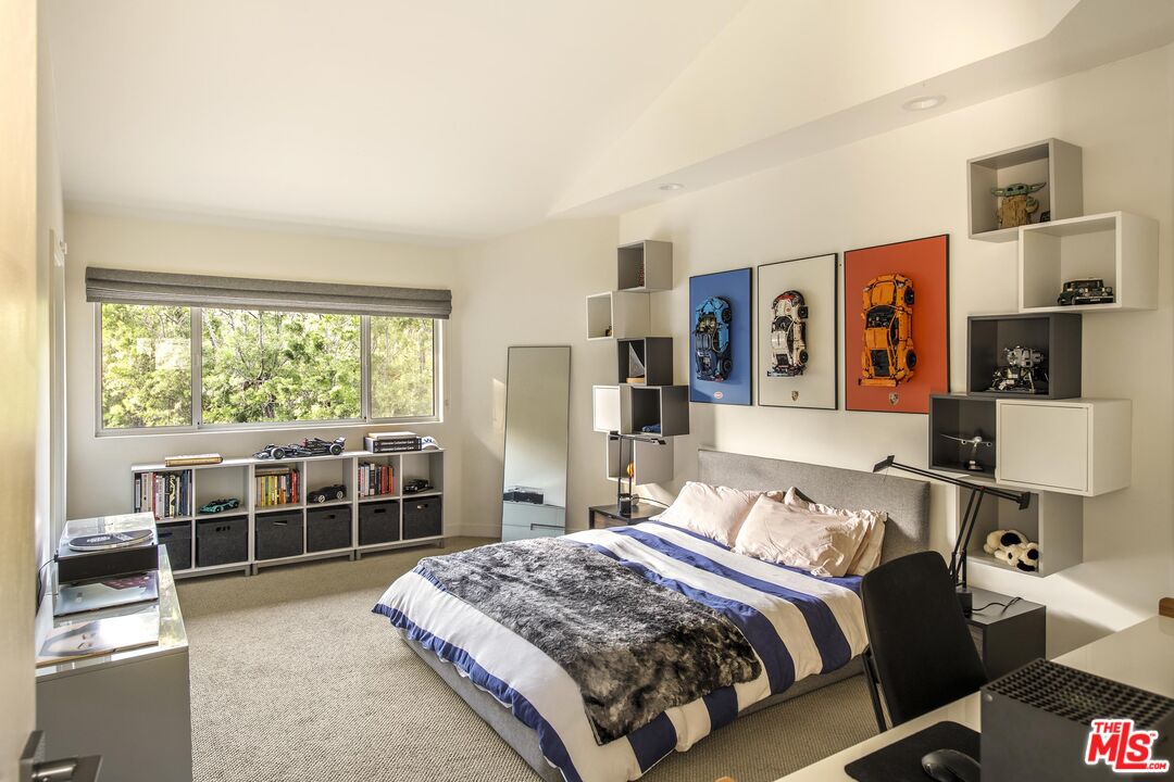 Property photo 42
