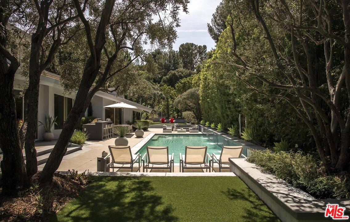 Property photo 44