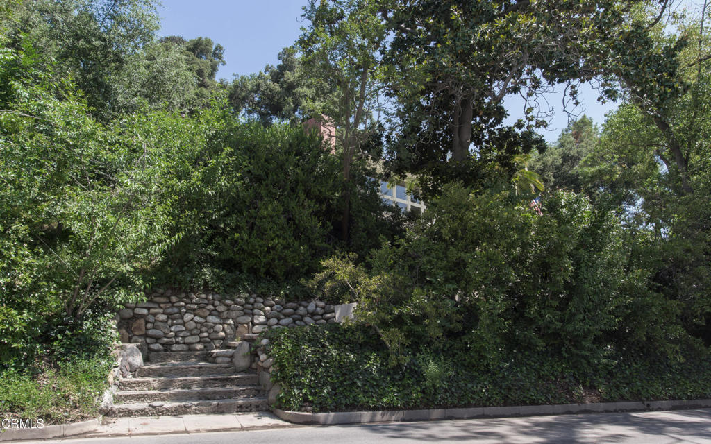 Property photo 32
