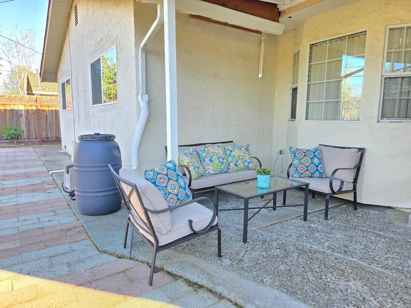 Property photo 28