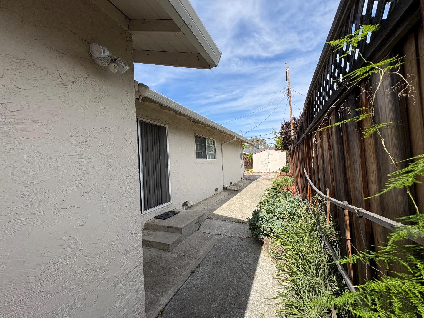 Property photo 32