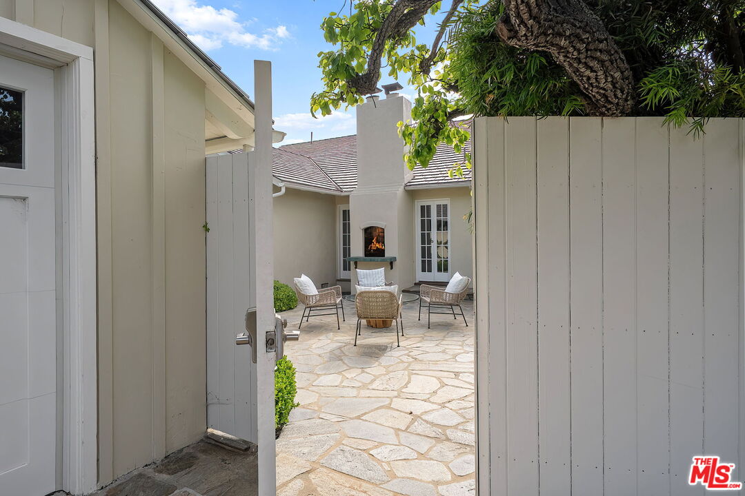 Property photo 35
