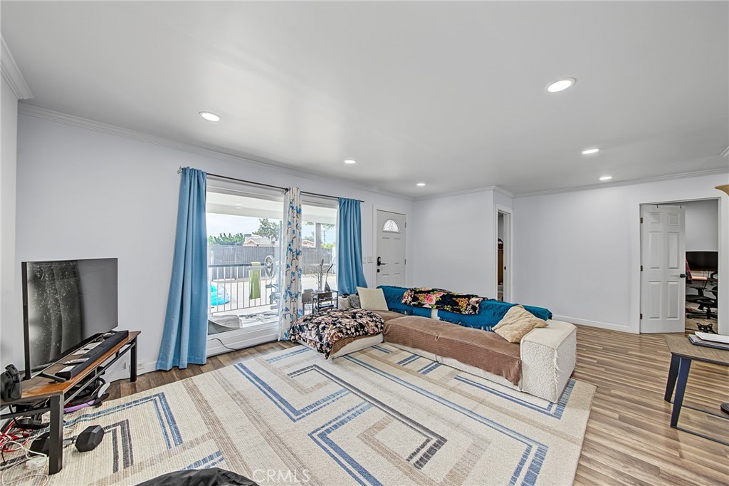 Property photo 35