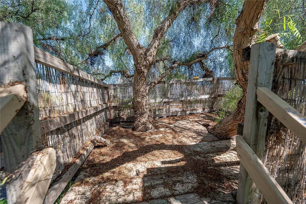 Property photo 46