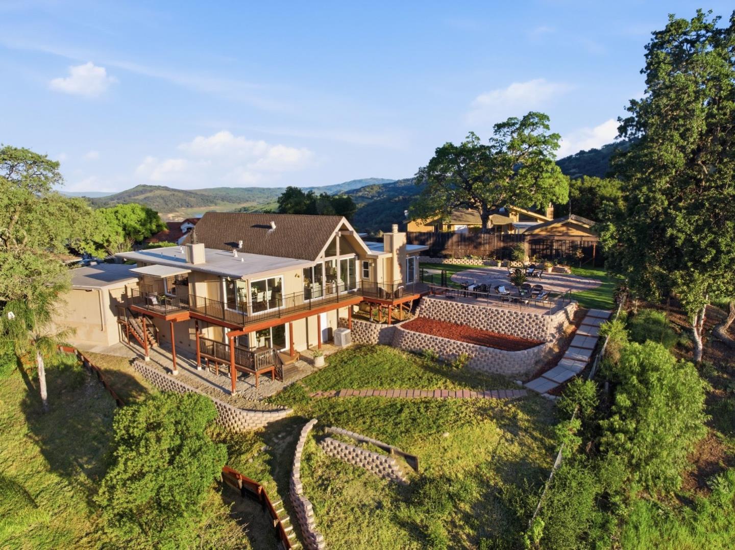 Property photo 44