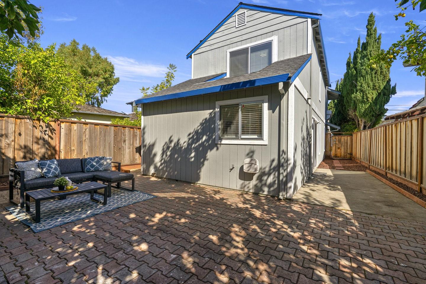 Property photo 44