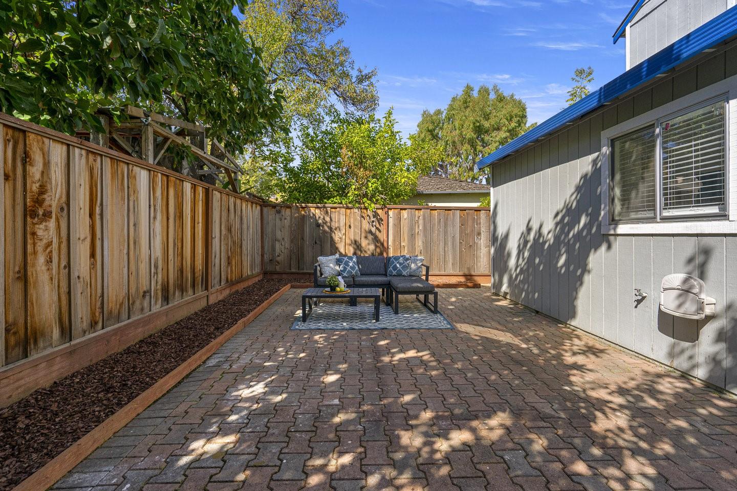 Property photo 46
