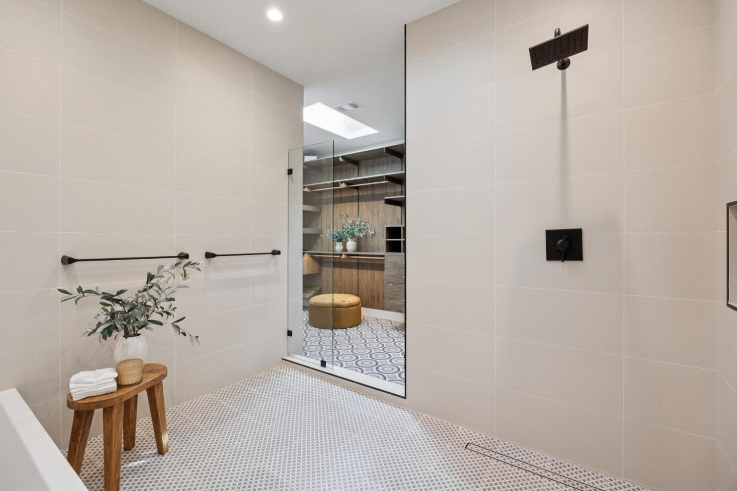 Property photo 50