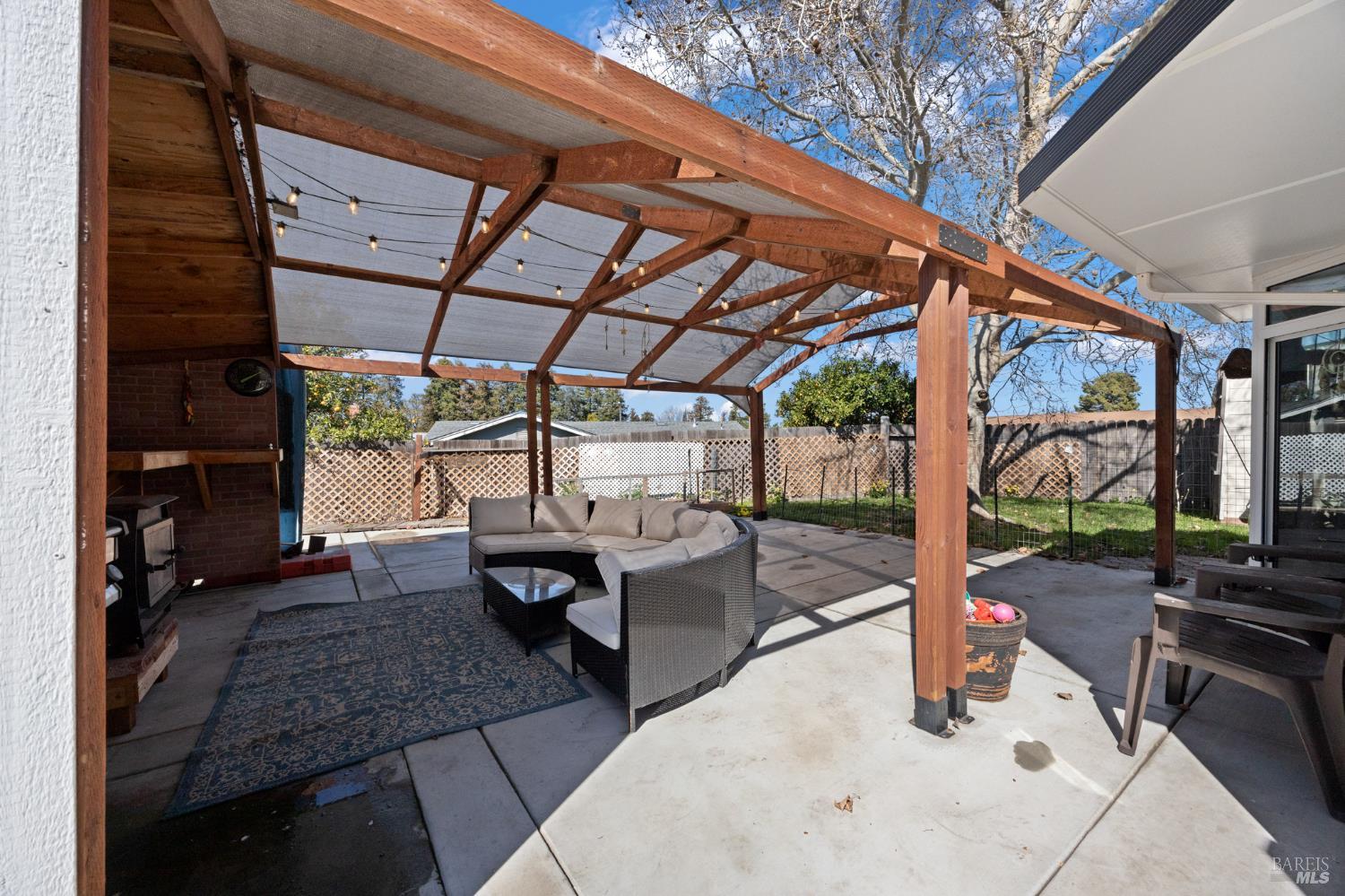 Property photo 25