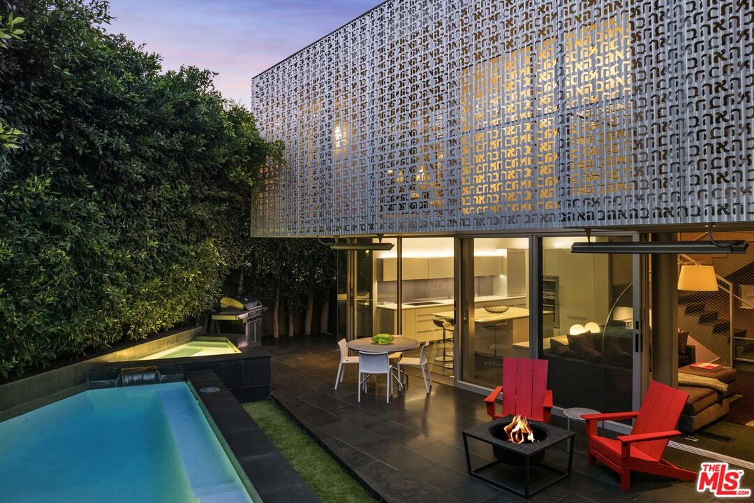 Property photo 32