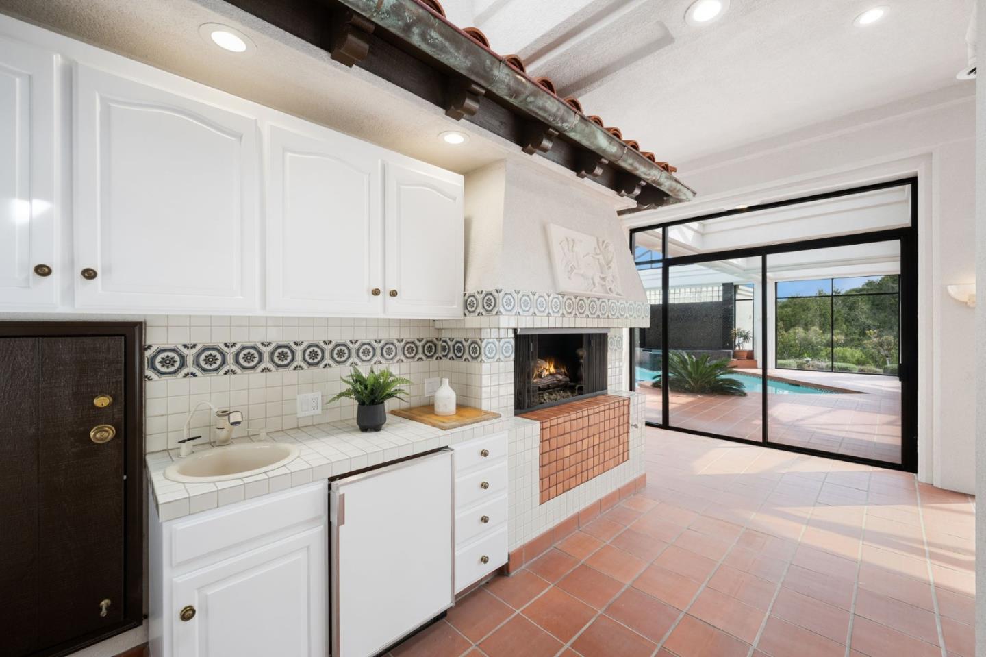 Property photo 48