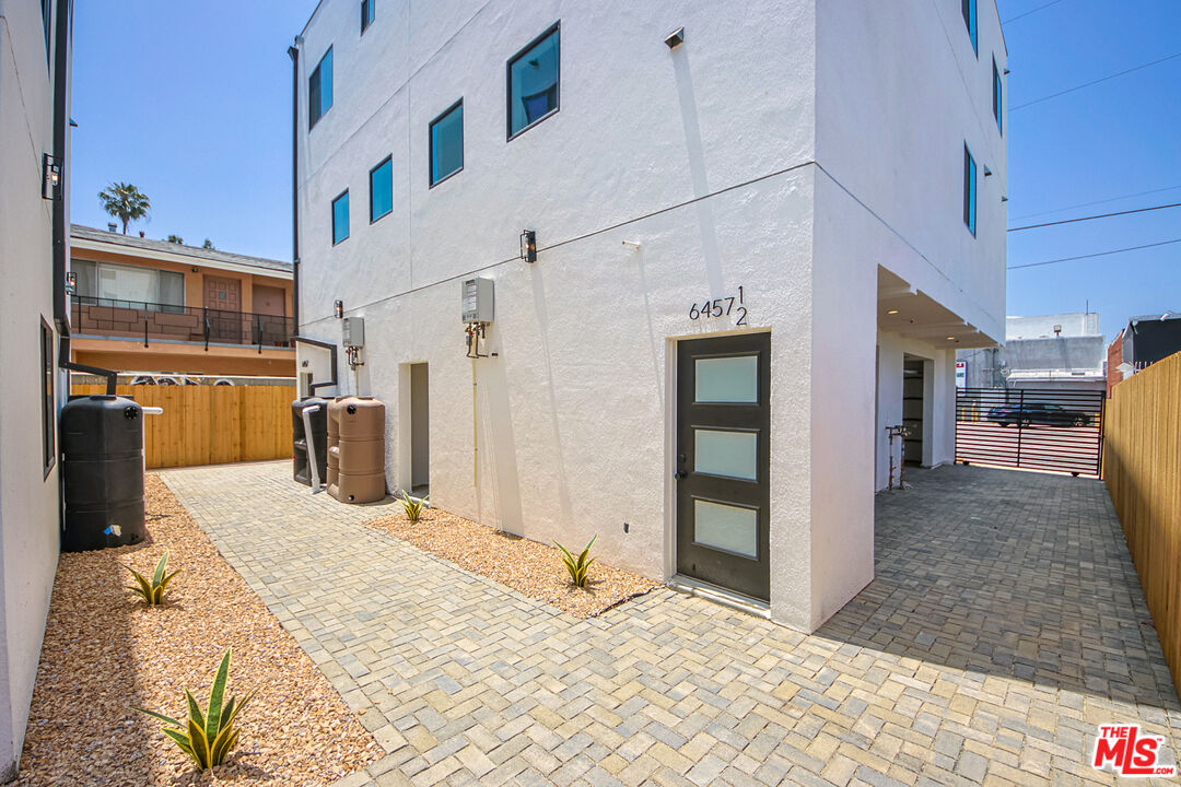 Property photo 17