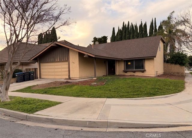 Property photo 35