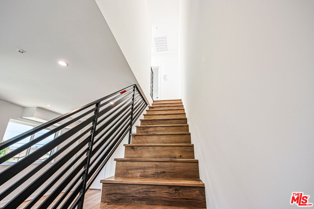Property photo 50