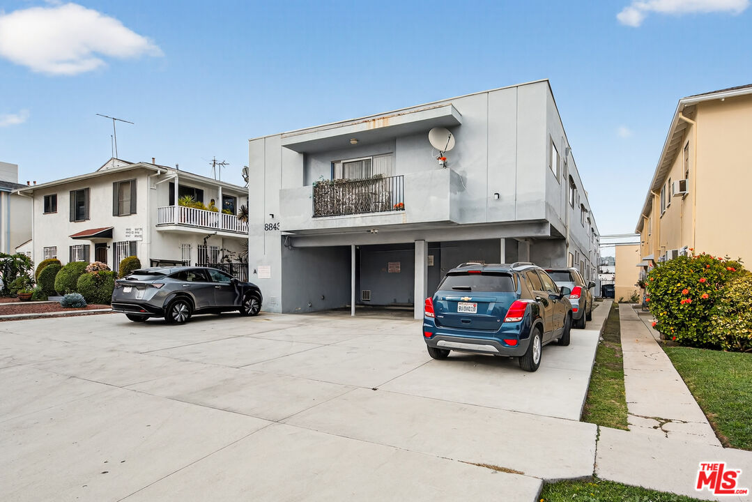 Property photo 24