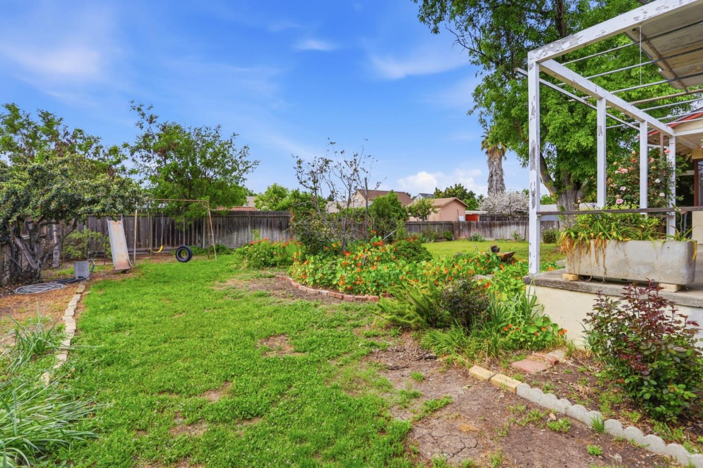 Property photo 45