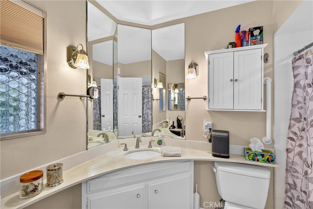 Property photo 38