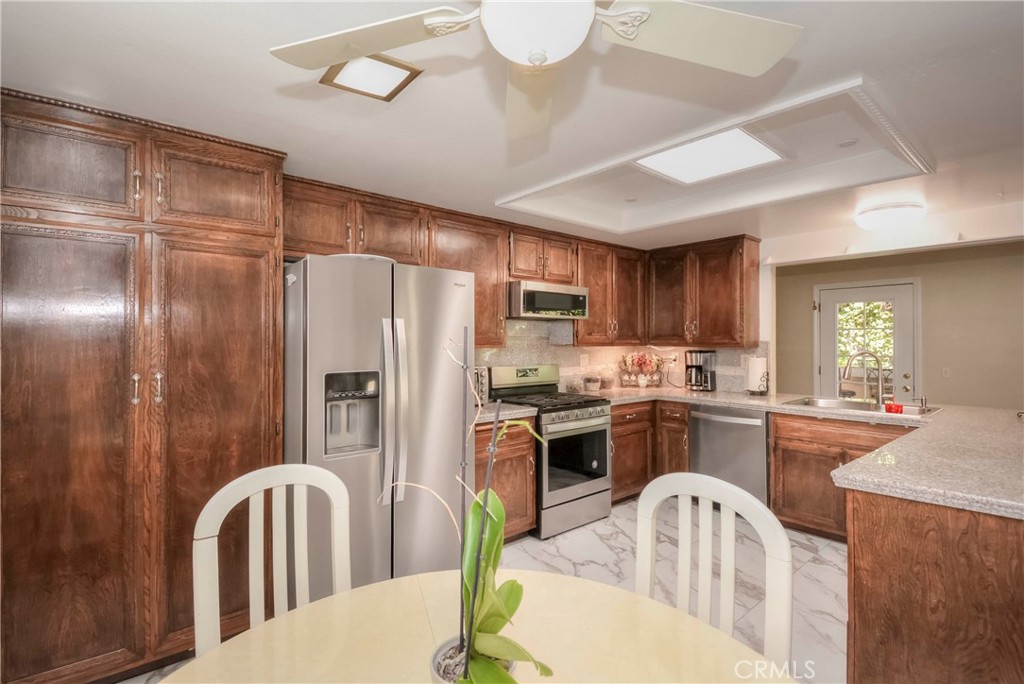 Property photo 24