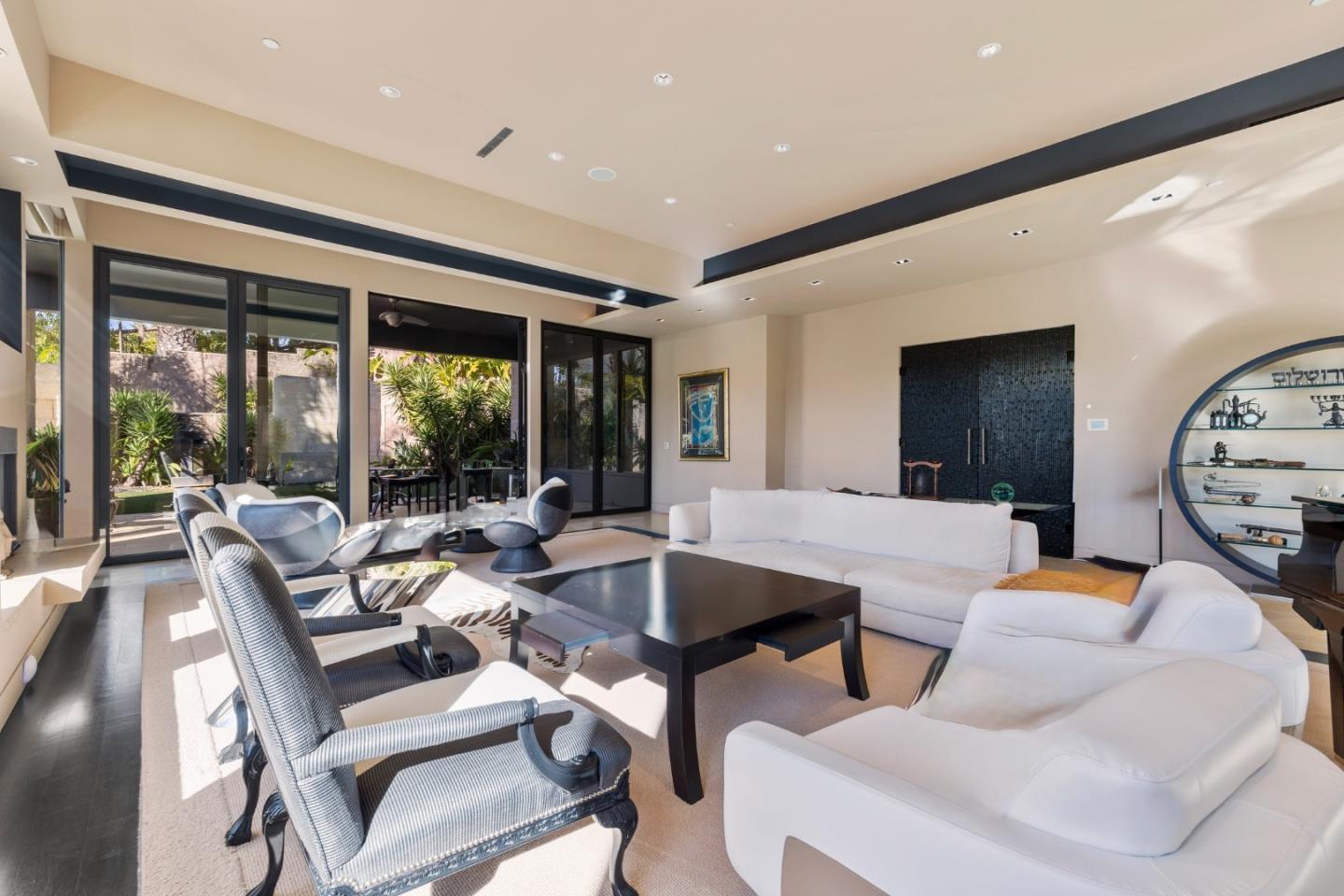 Property photo 36