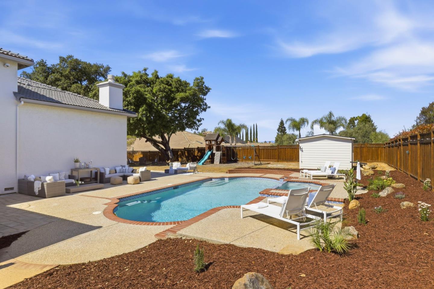 Property photo 35