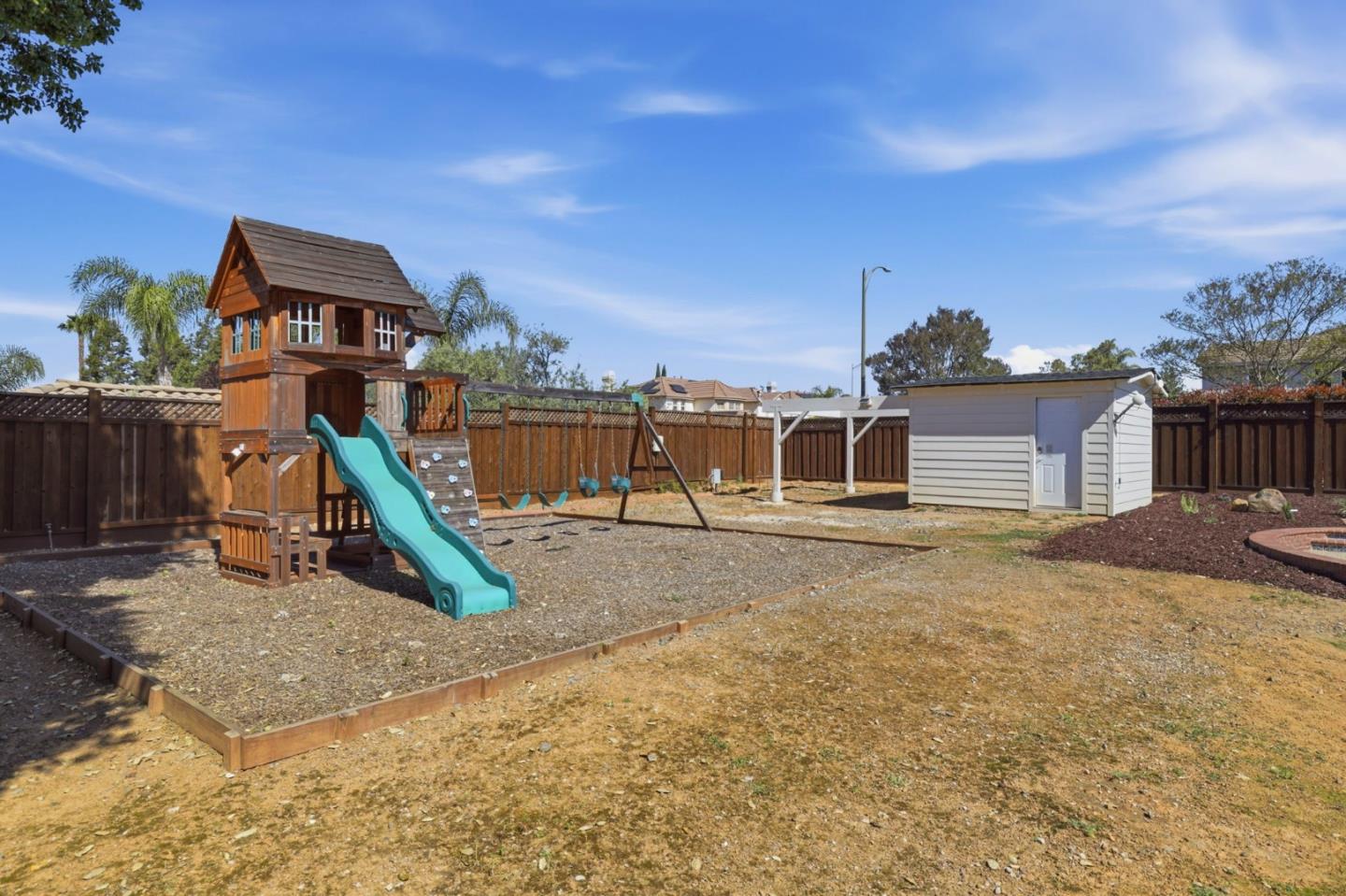 Property photo 44