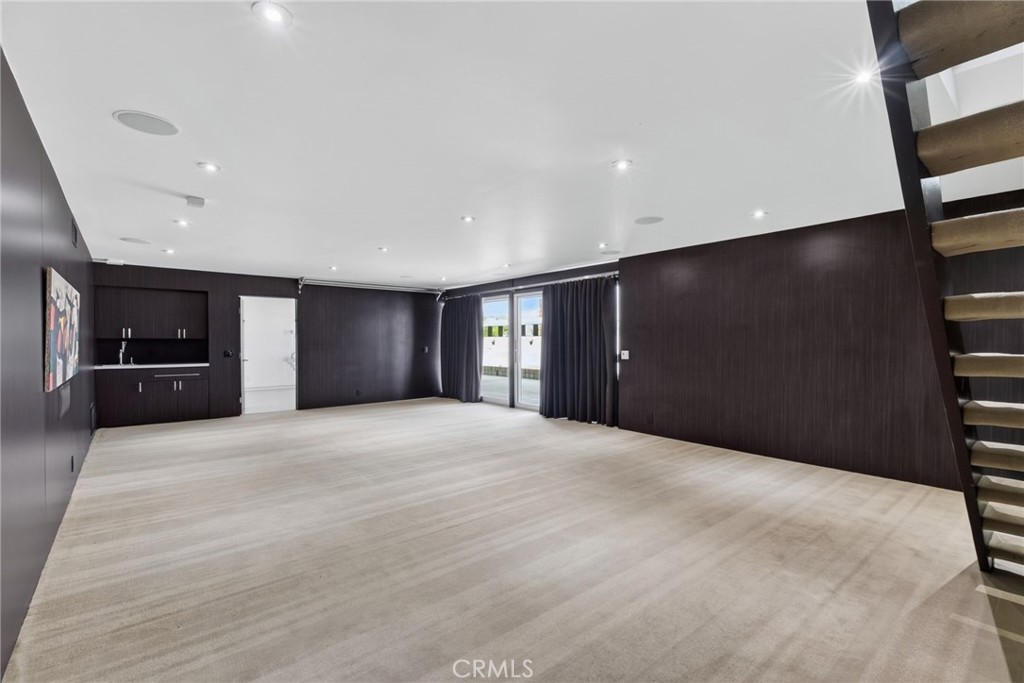 Property photo 50