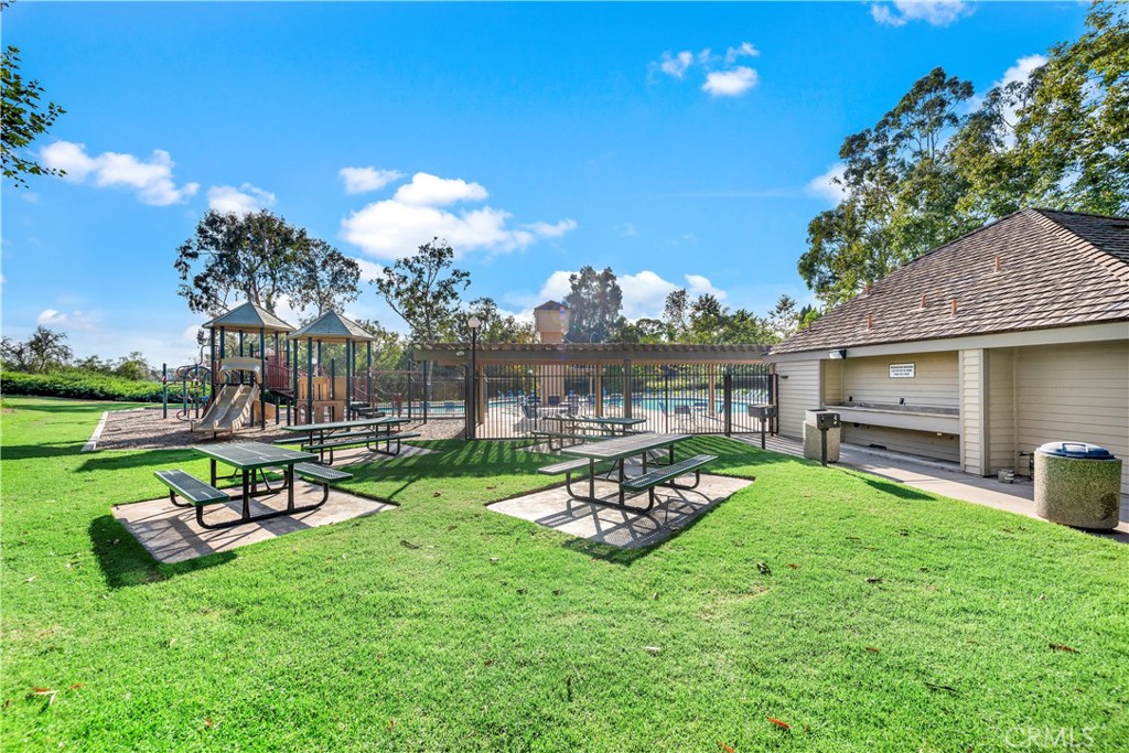 Property photo 44