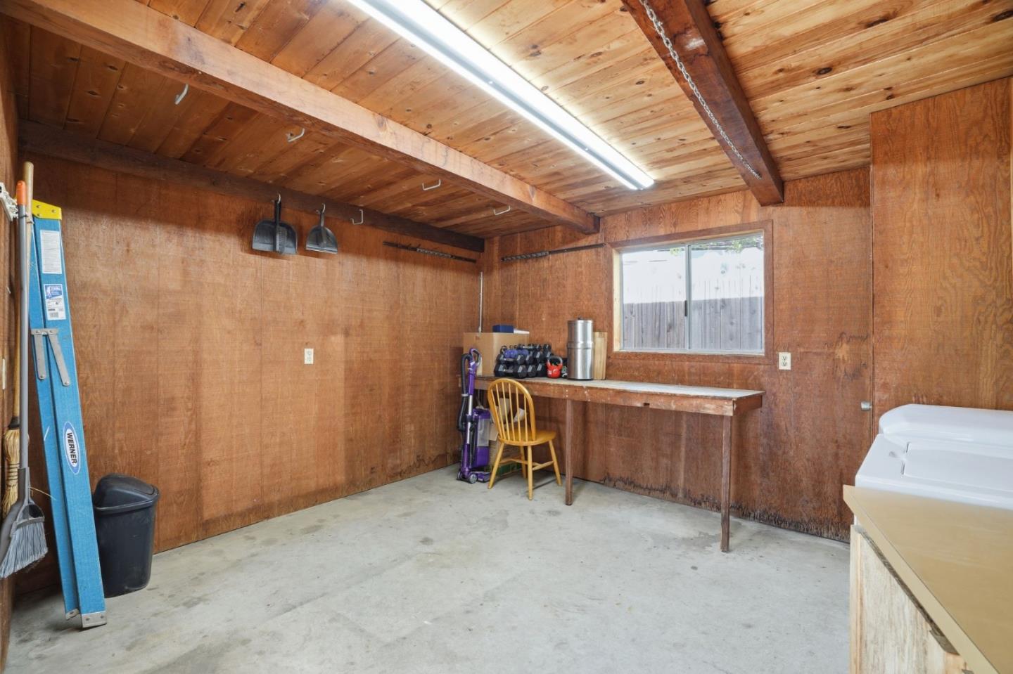 Property photo 44