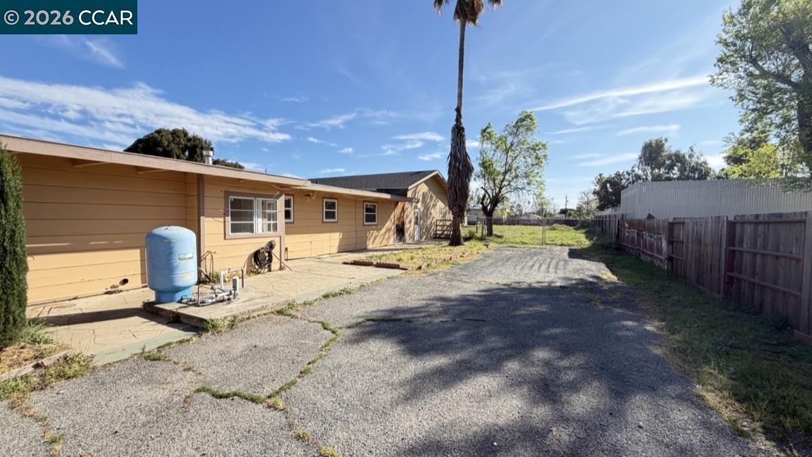 Property photo 30