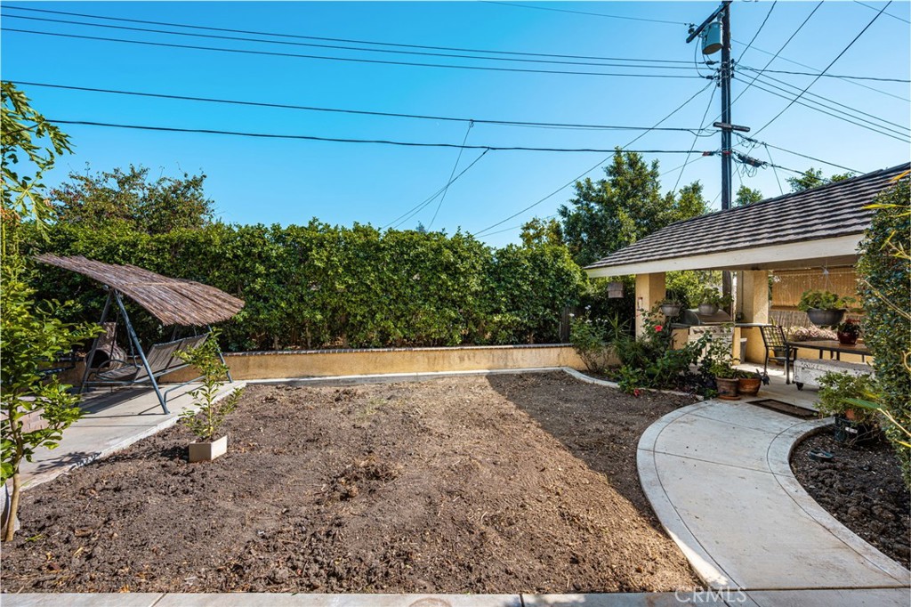 Property photo 28