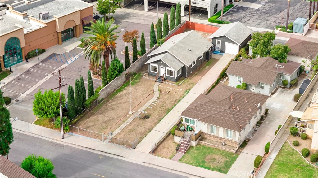 Property photo 38