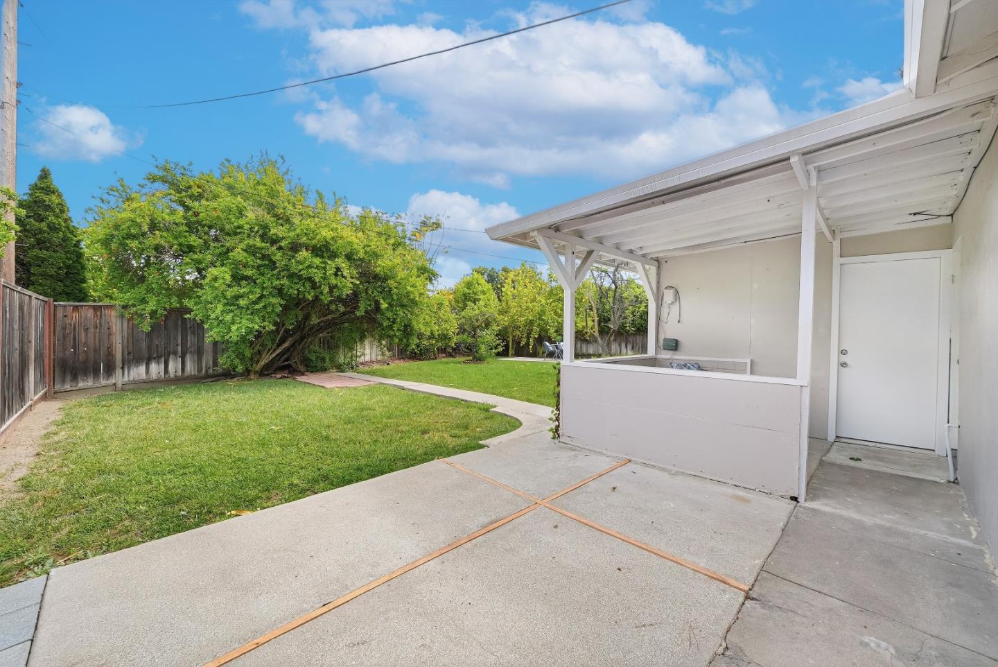 Property photo 43