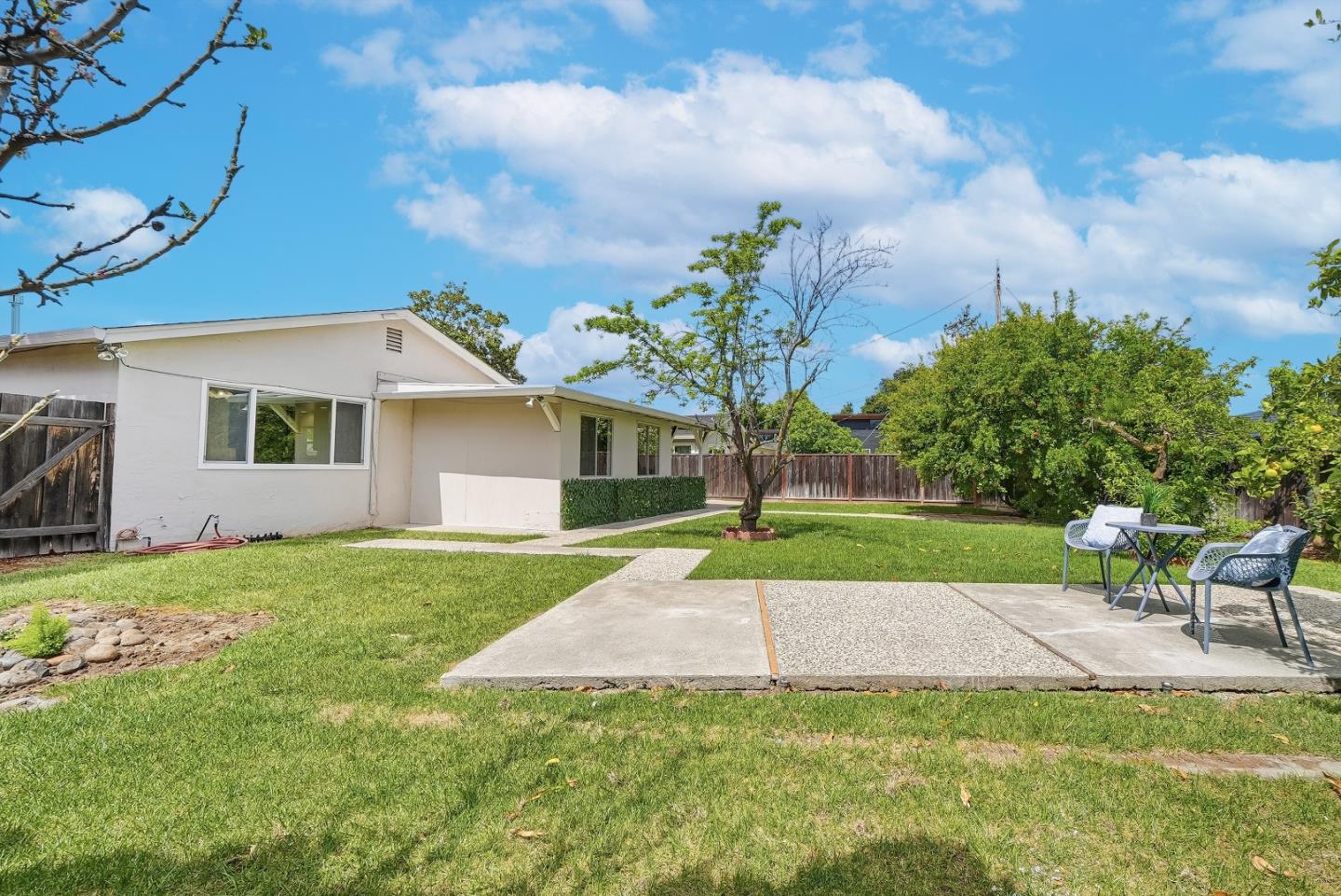 Property photo 46