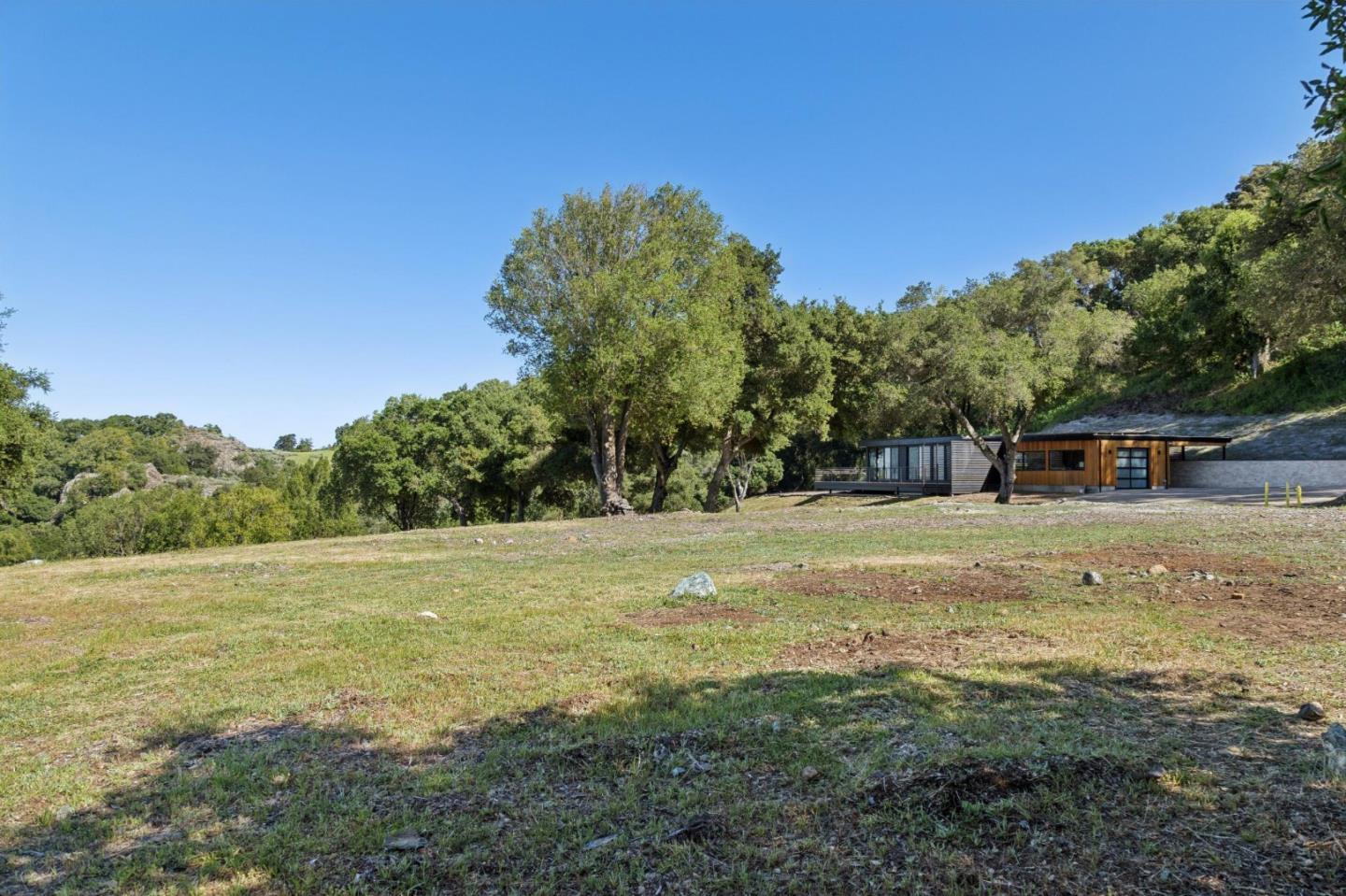 Property photo 44