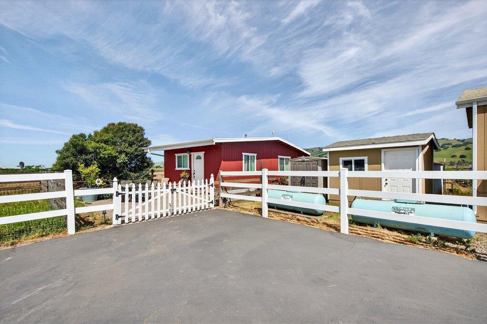 Property photo 48