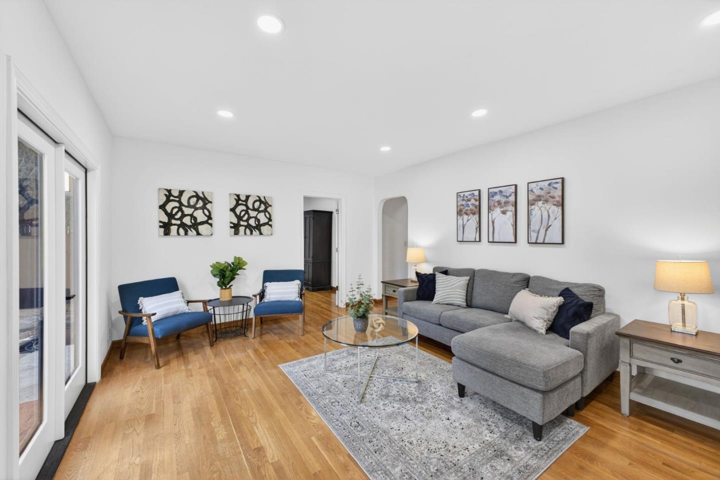 Property photo 28