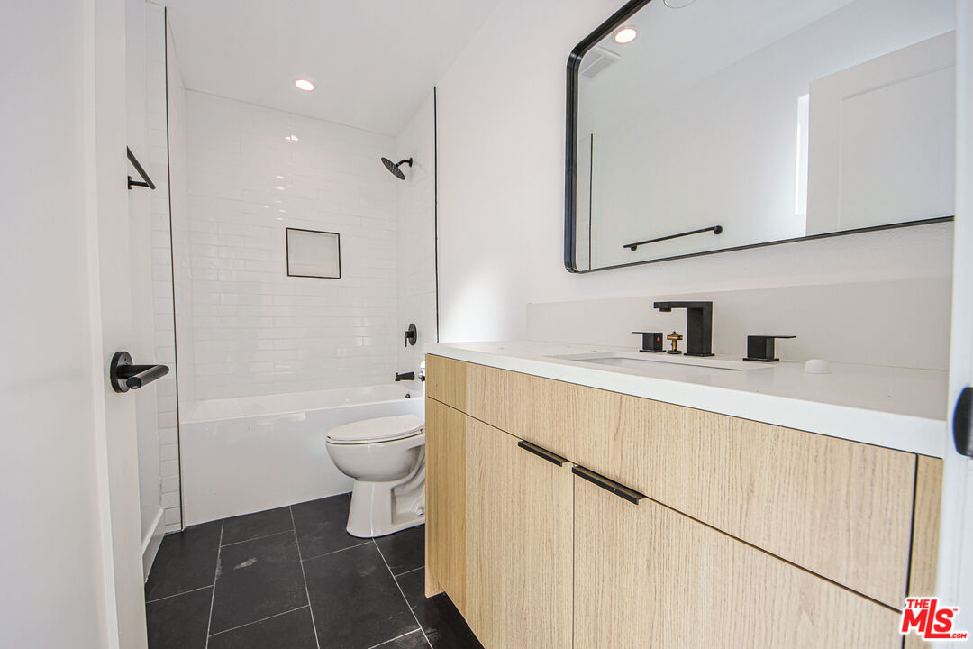 Property photo 50