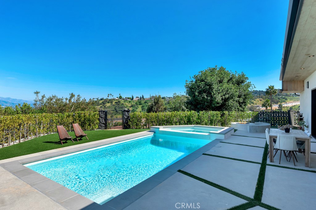 Property photo 46