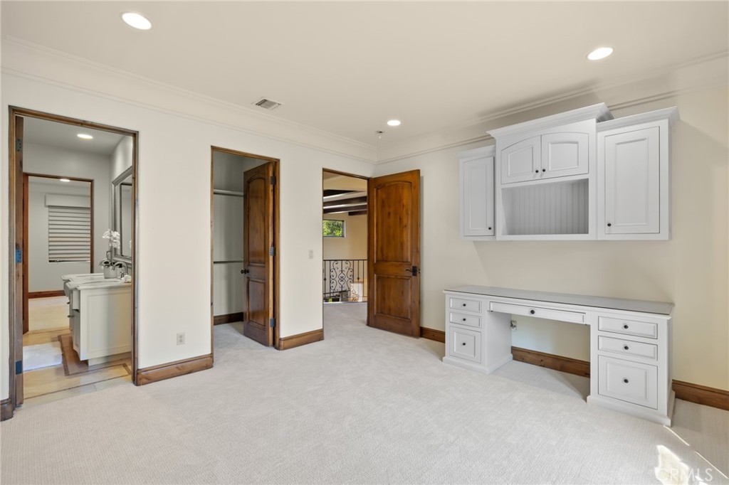 Property photo 50