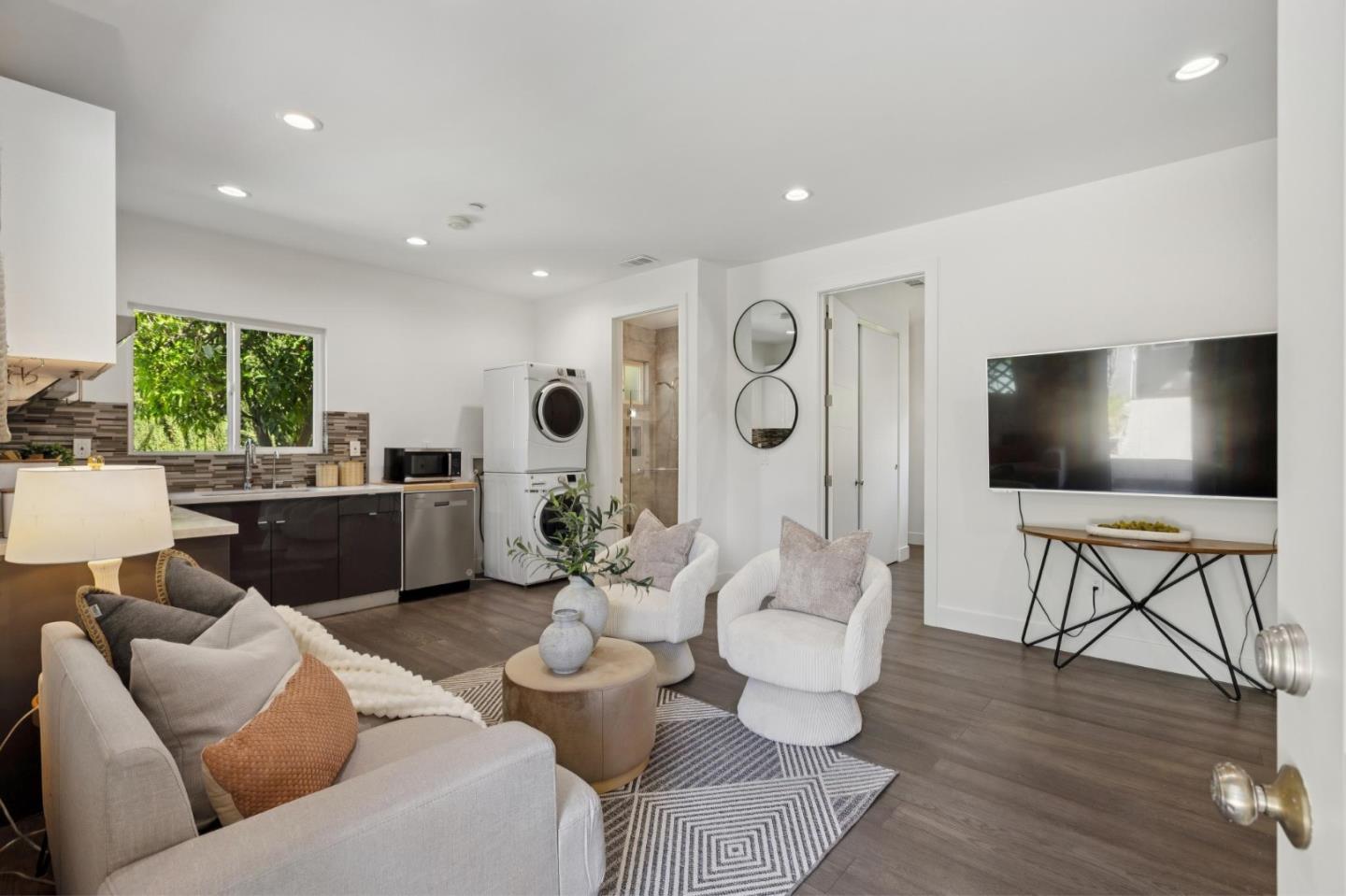 Property photo 43